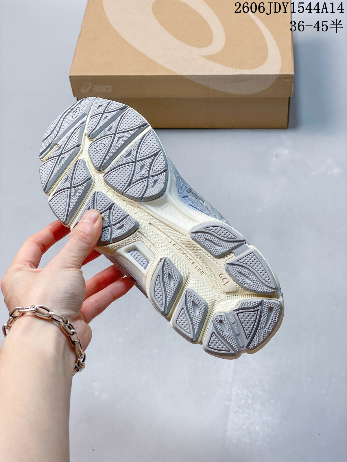 ASICS GEL-NYC Sneakers White Grey Blue 1203A739-401