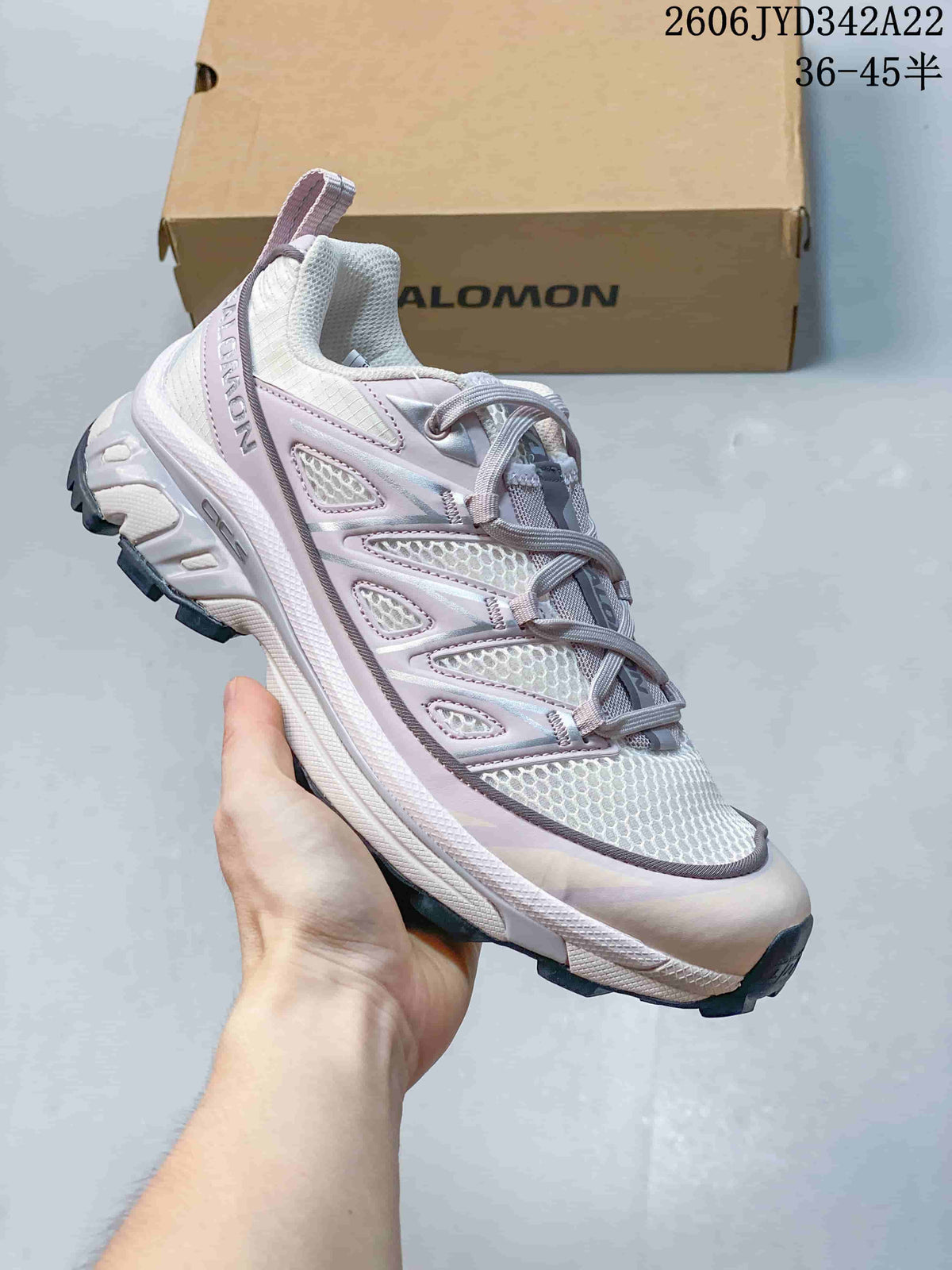 Salomon XT-6 Expanse Seasonal Mesh Low-Top Sneakers