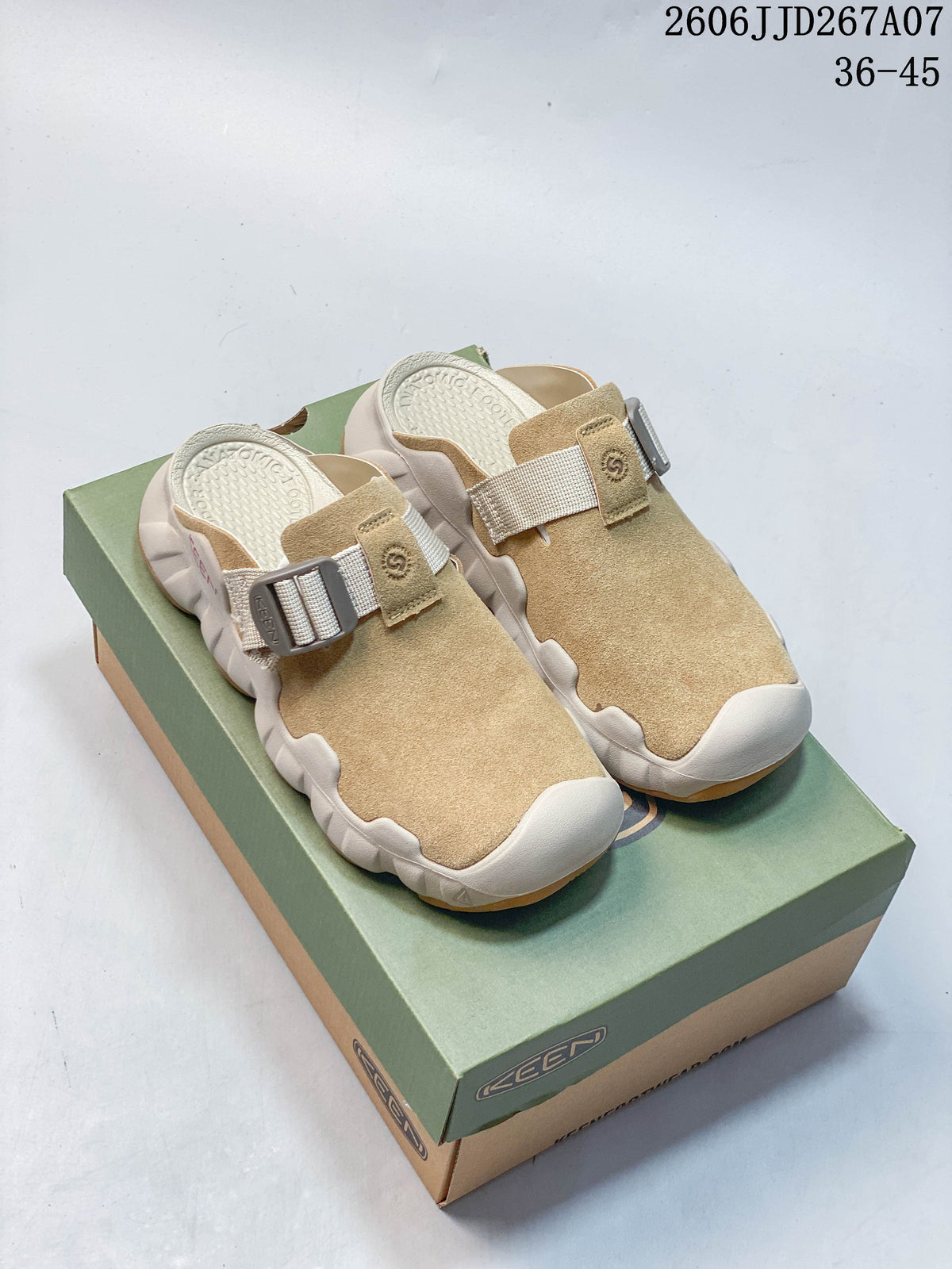 KEEN Hyperport Clog Sandal Beige 06JJD267A07