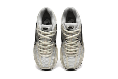 Nike Zoom Vomero 5 Sneakers in Cream and Silver