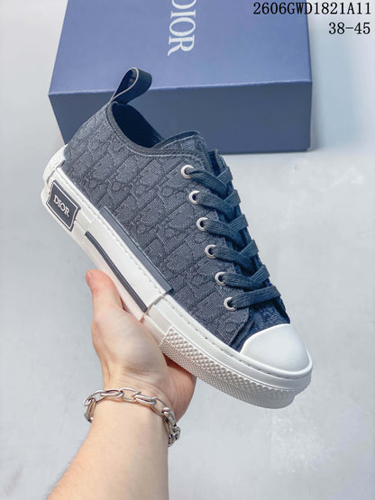 Dior B23 Low-Top Sneakers in Gray