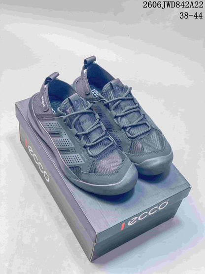 ECCO Men’s Gray Mesh Hiking Sneakers