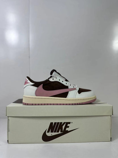 Side profile of one sneaker displaying the contrast color blocking and low-top construction.