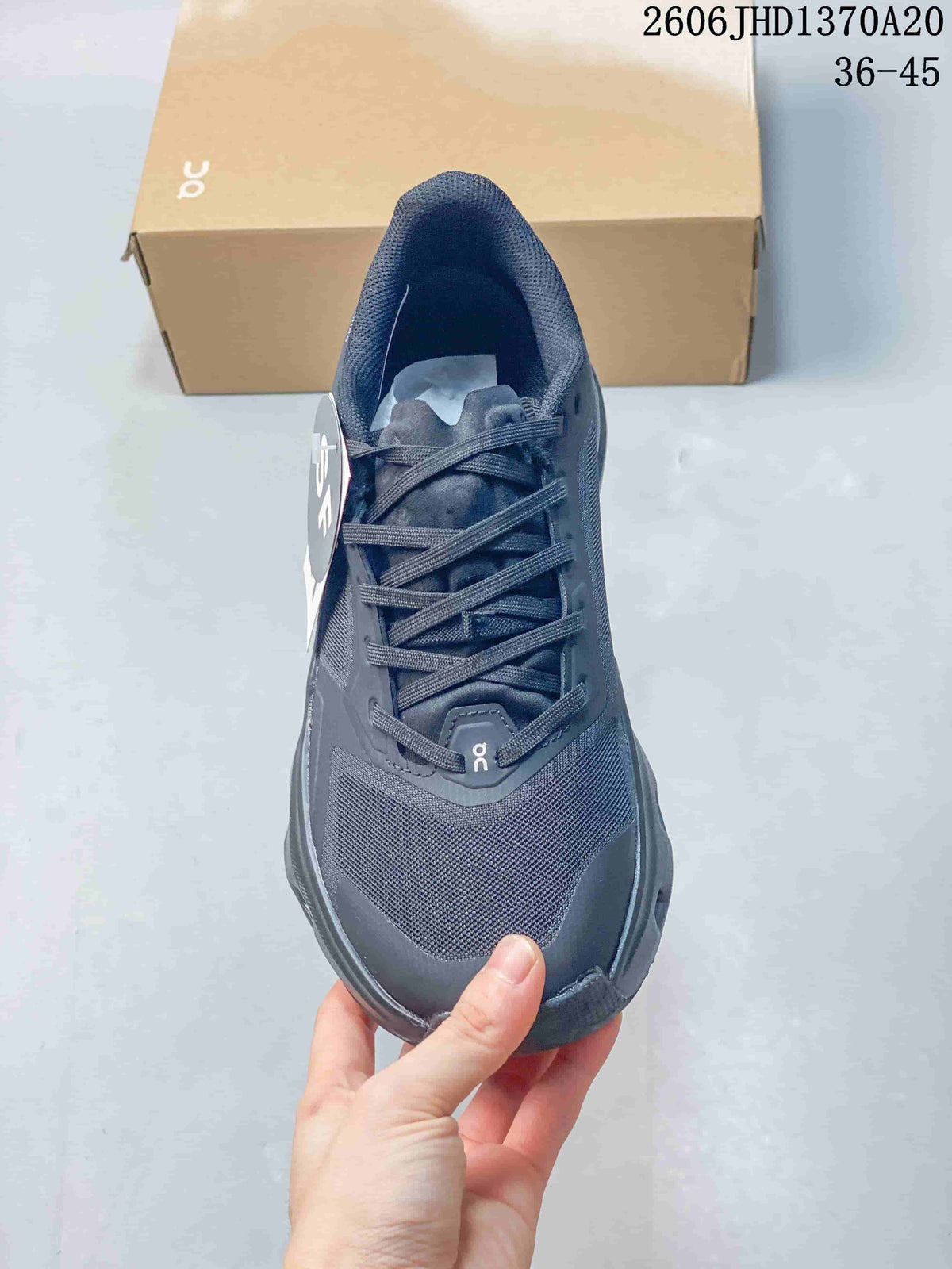 On Cloudpulse 2 Sneakers in Charcoal Gray