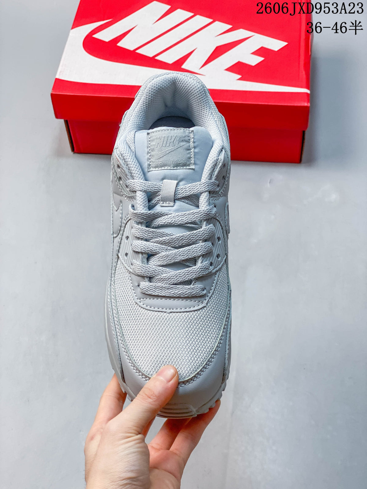 Nike Air Max 90 Low-Top Sneakers, Light Grey