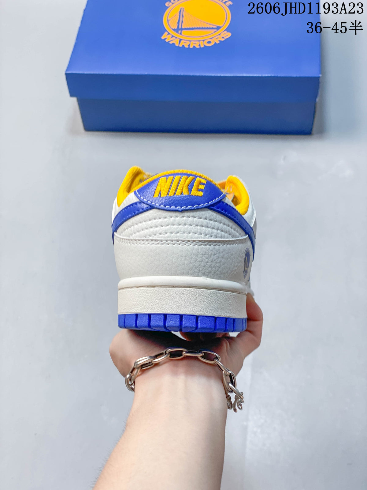 Nike SB Dunk Low NBA Golden State Warriors Sneakers