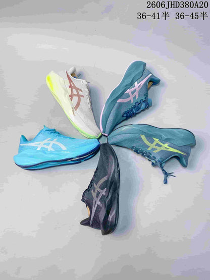 ASICS NOVABLAST 6 Running Shoes 1012C008-405