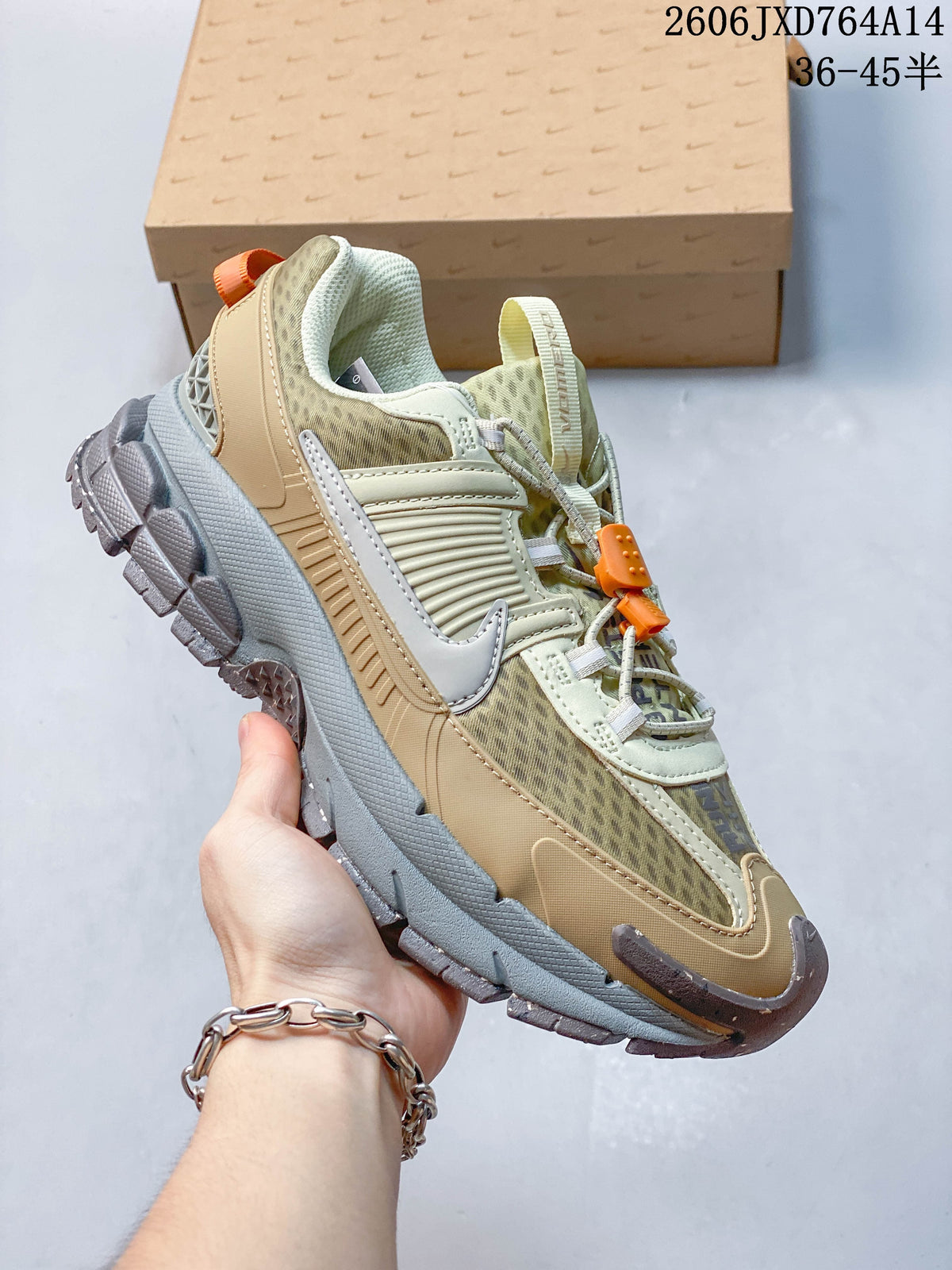 Nike Air Zoom Vomero 5 Roam Summit White Sneakers