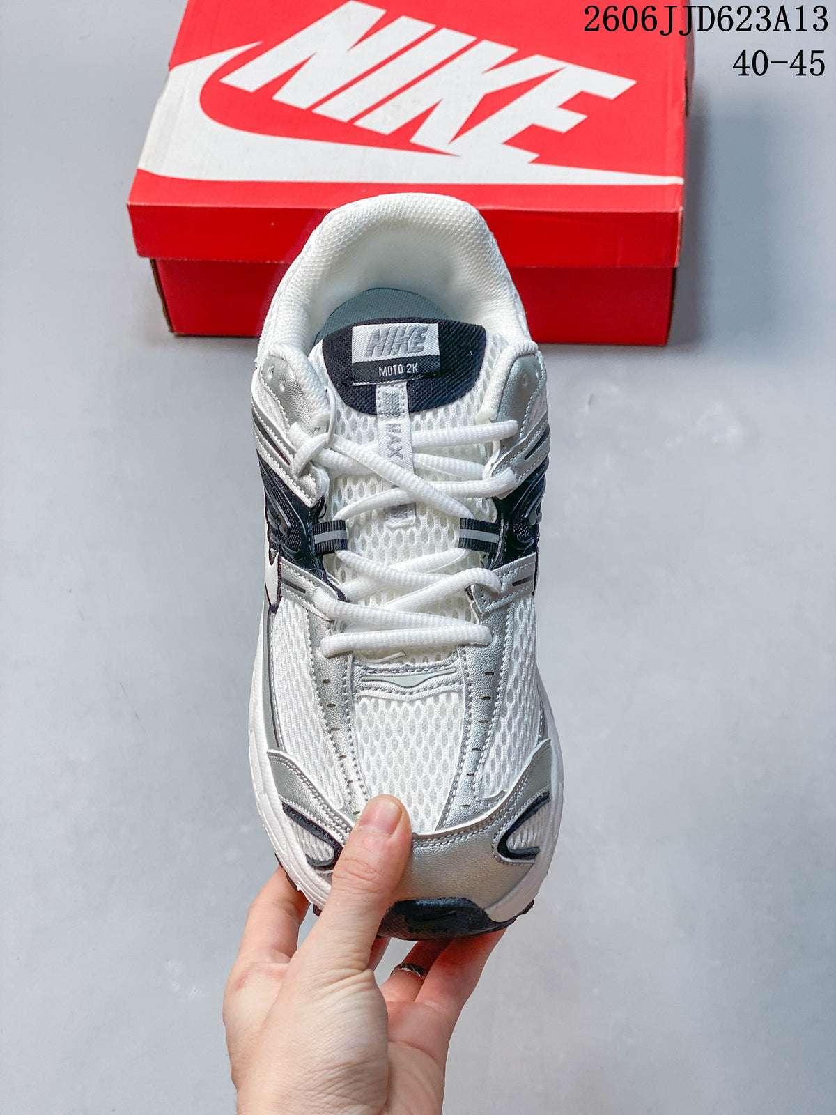 Nike Air Max Moto 2K White Silver Running Sneakers 354491-002