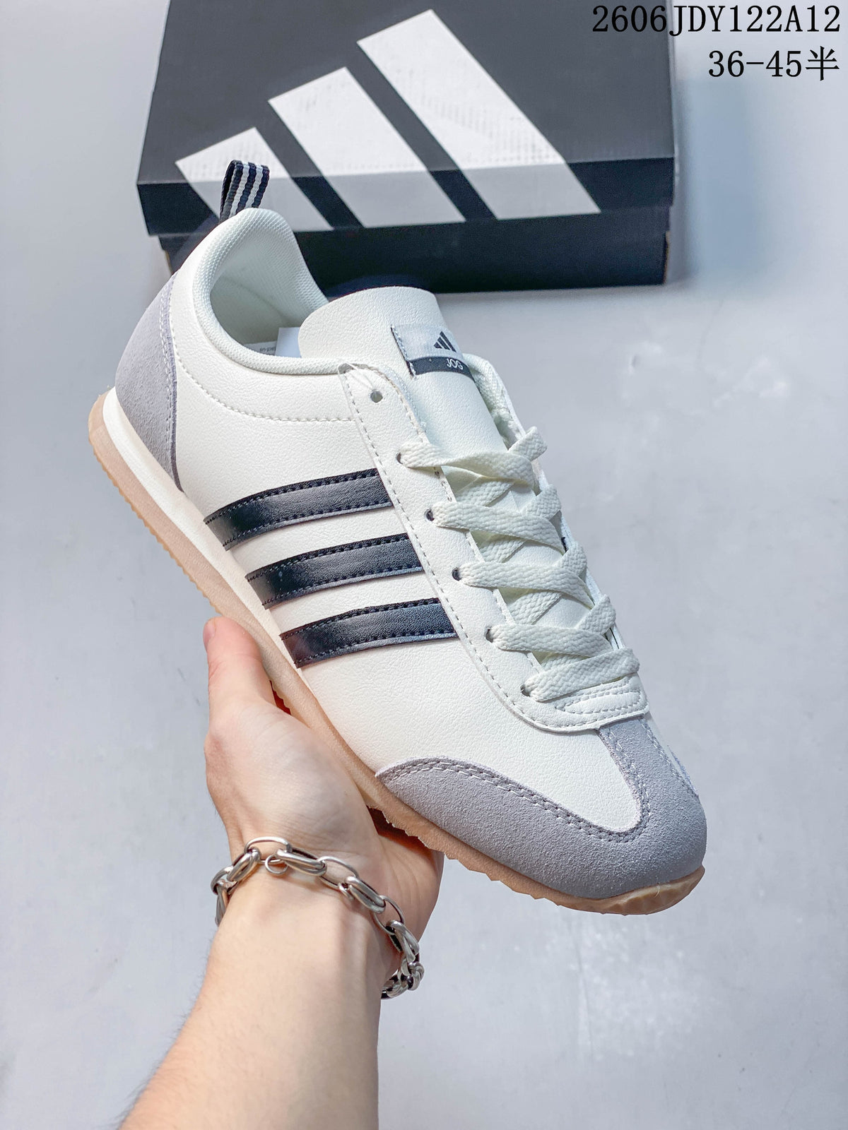 Adidas Originals VS Jog 2.0 Low-Top Sneakers JS1123