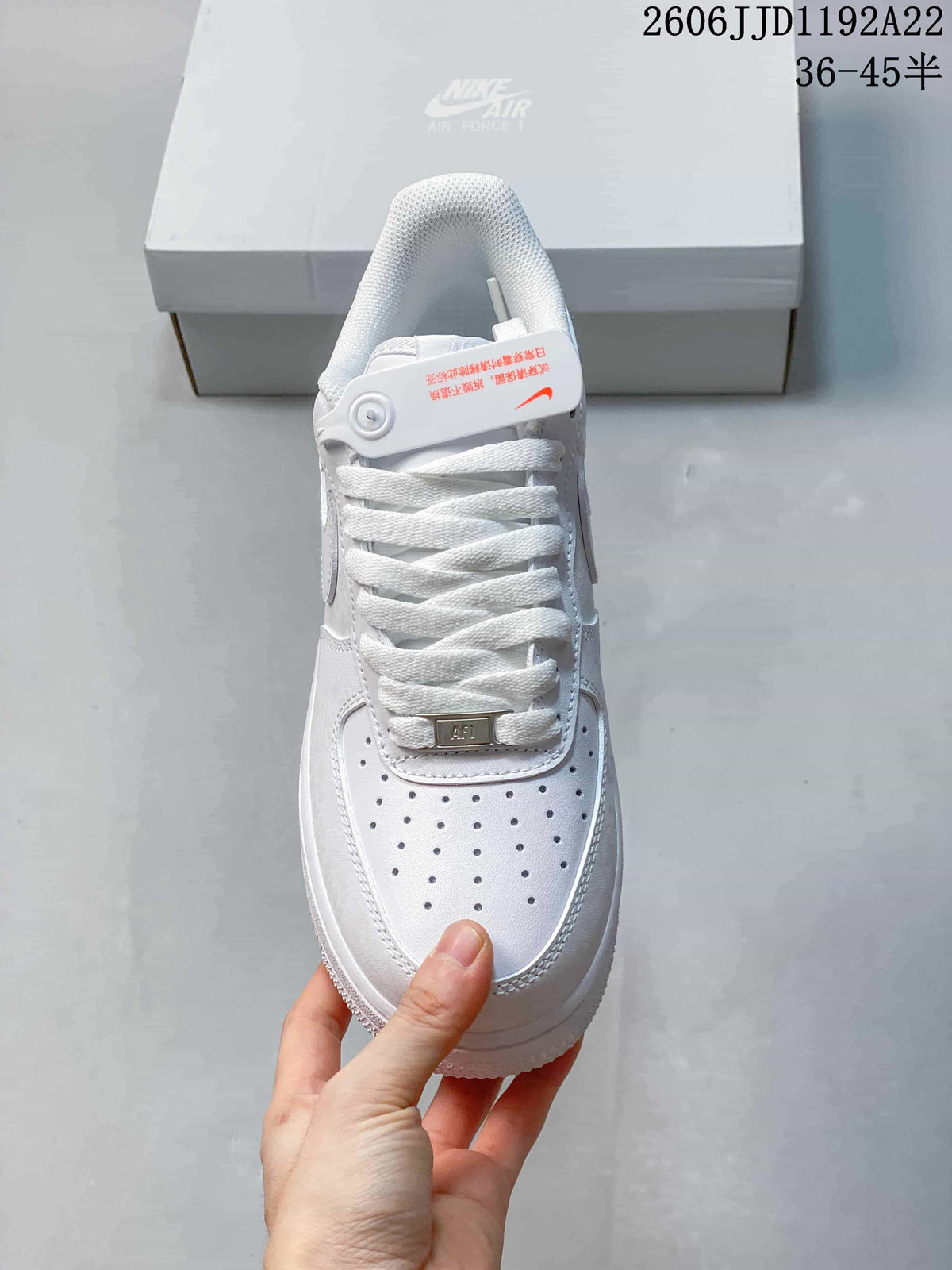 Nike Air Force 1 ’07 Low Porcelain White Sneakers