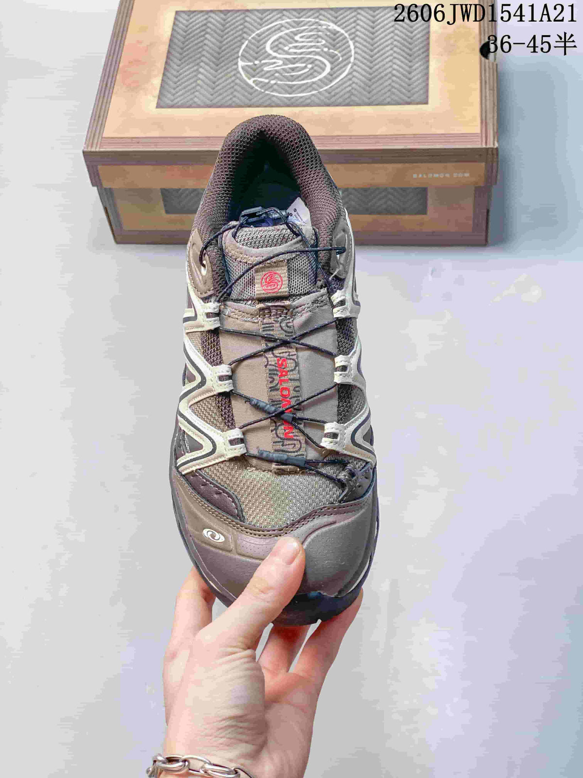 Salomon XT-Quest ADV Outdoor Sneakers, Taupe