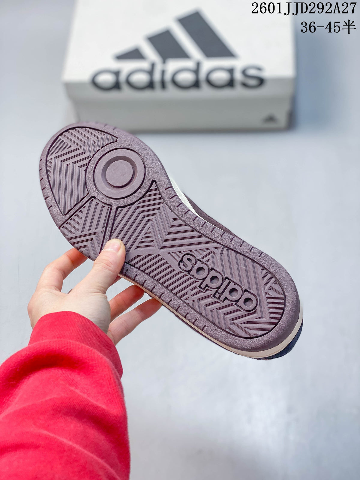 Adidas Wcard Adv Low-Top Sneakers IH0961