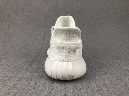 Yeezy 350 V2 Kids Sneakers in White