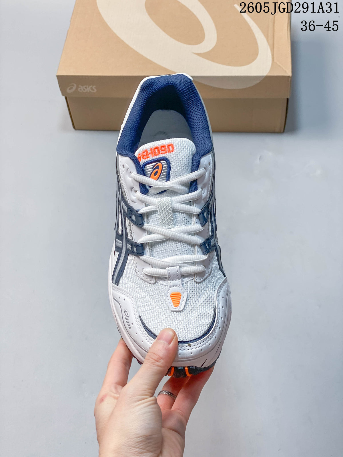 ASICS GEL-2605 White and Navy Sneakers