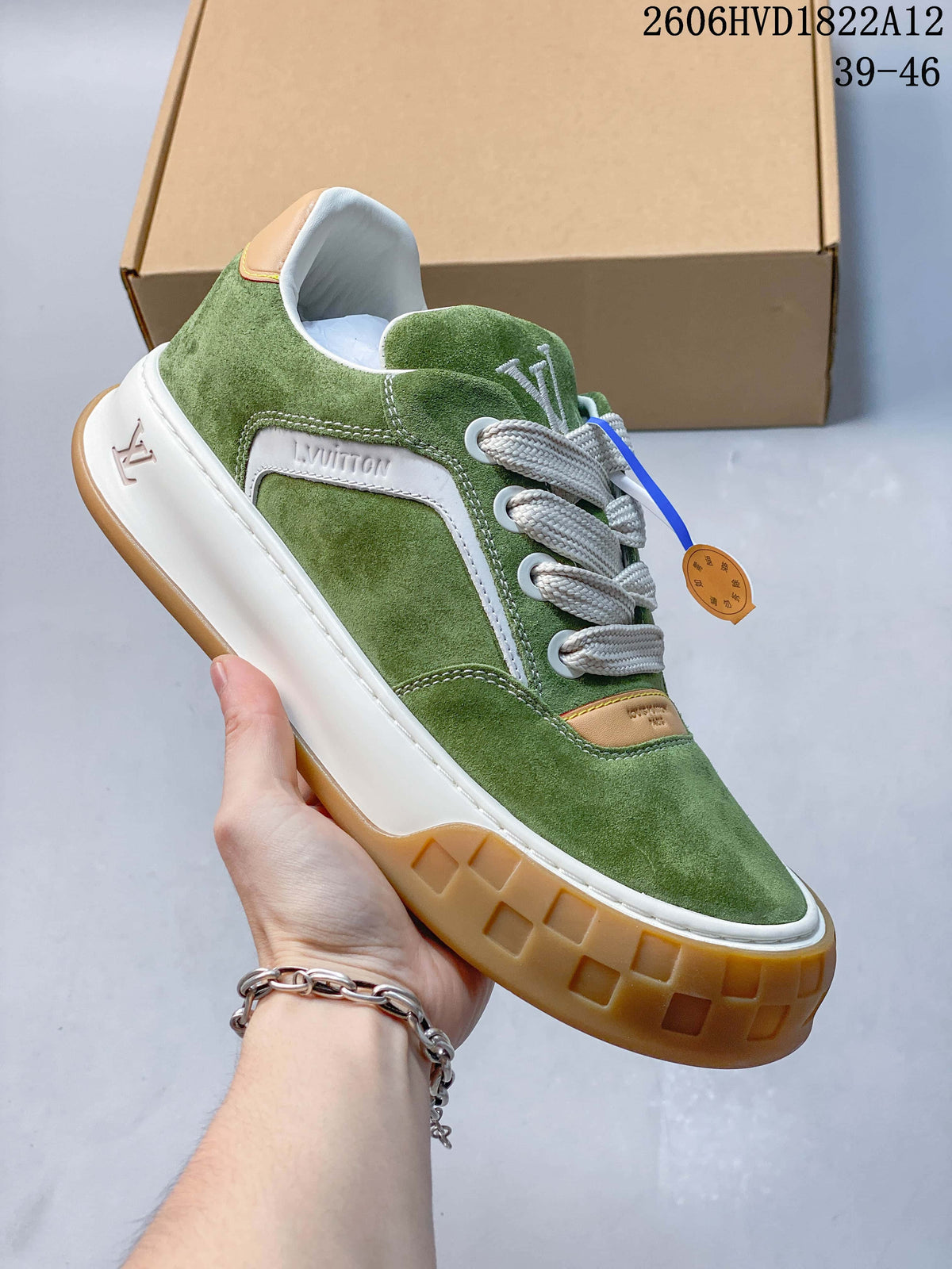 Louis Vuitton Green Low-Top Lace-Up Sneakers