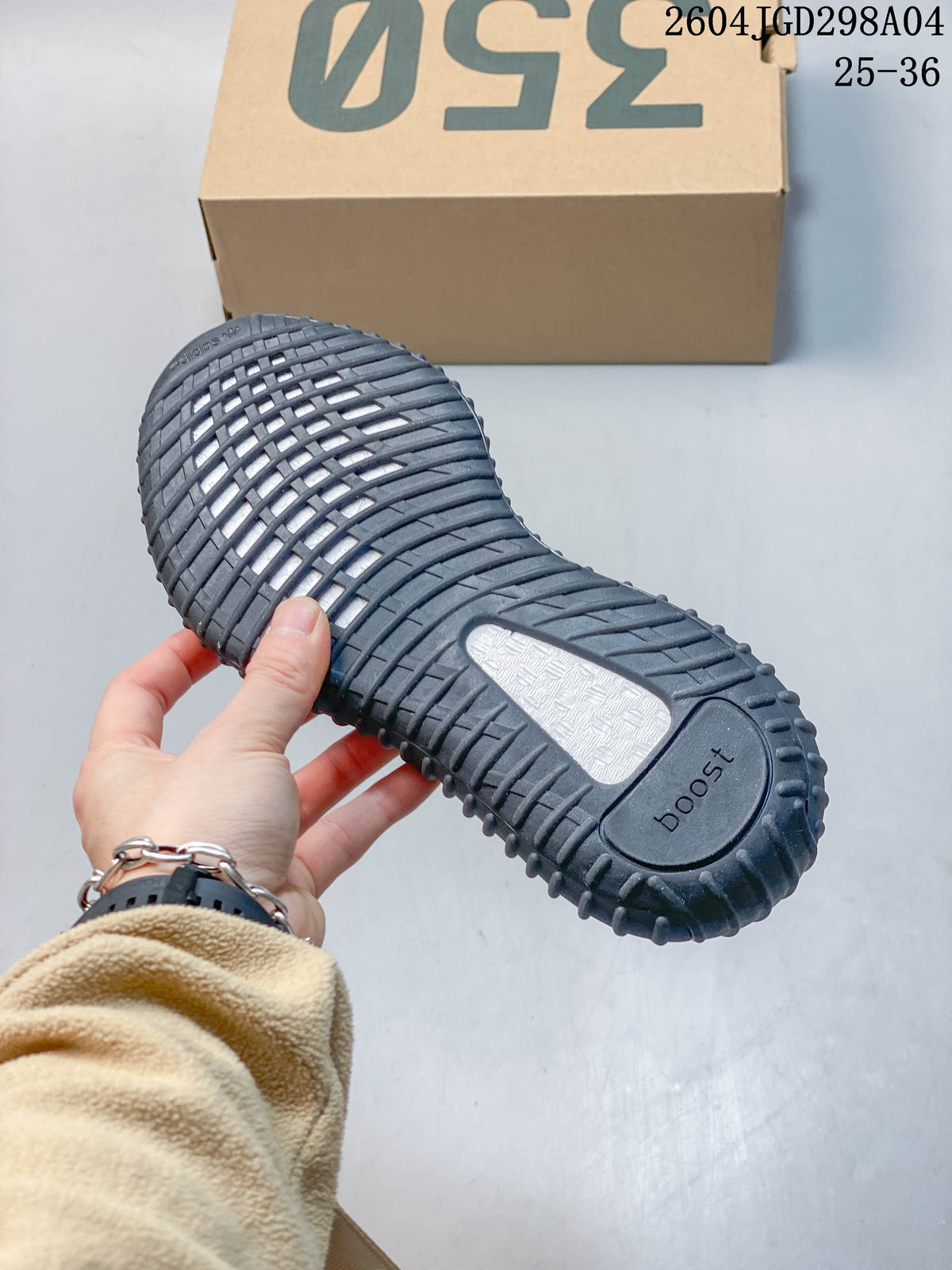 adidas Yeezy 350 V2 Kids Sneakers, Charcoal Graphic