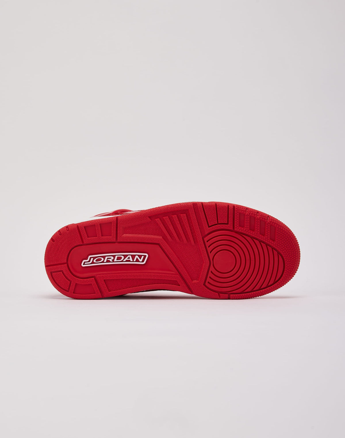 Jordan Spizike Low