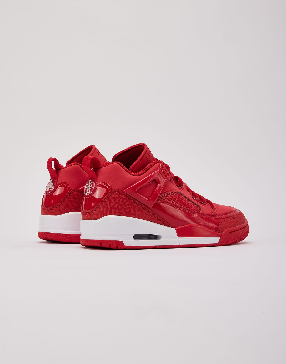 Jordan Spizike Low