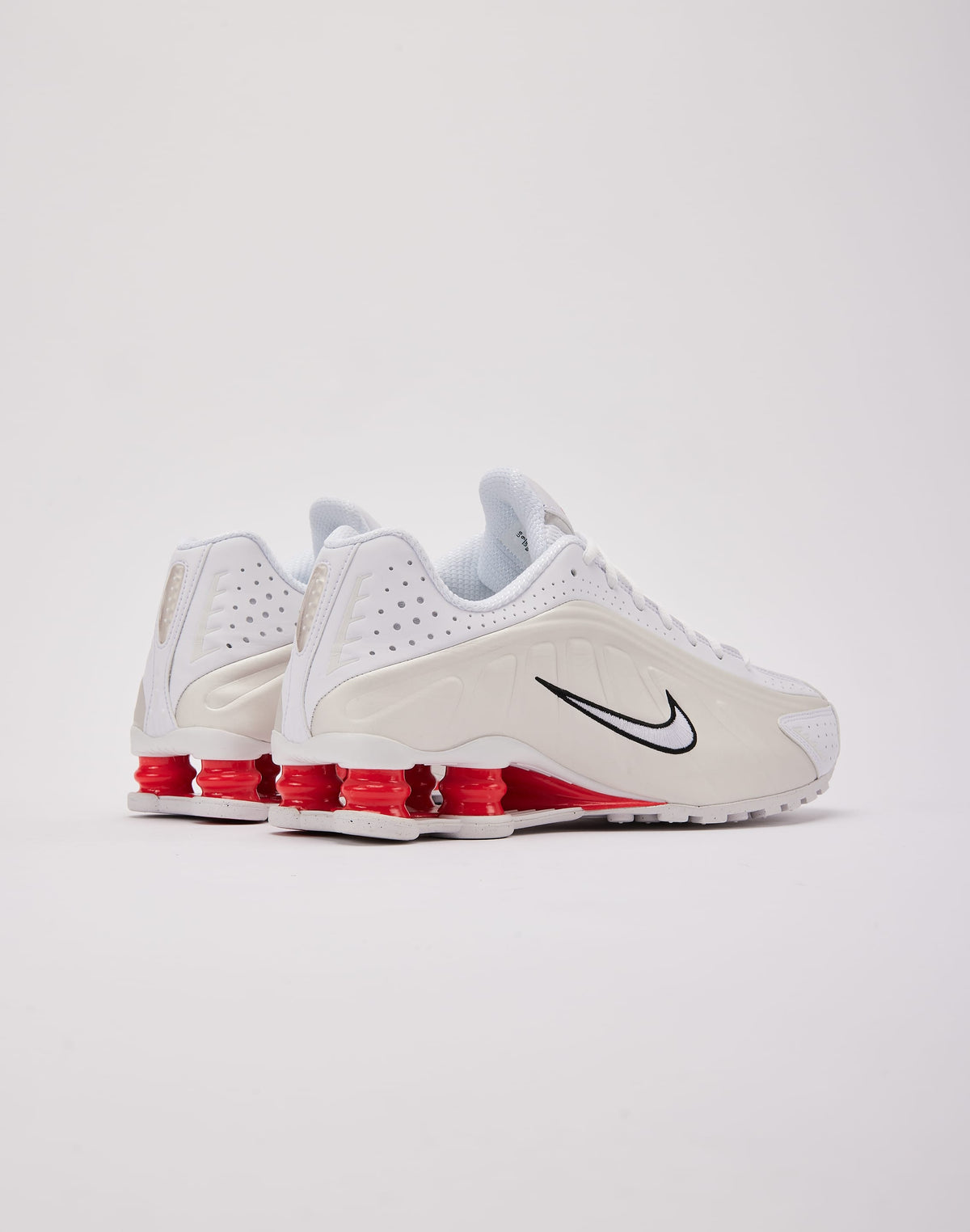 Nike Shox R4