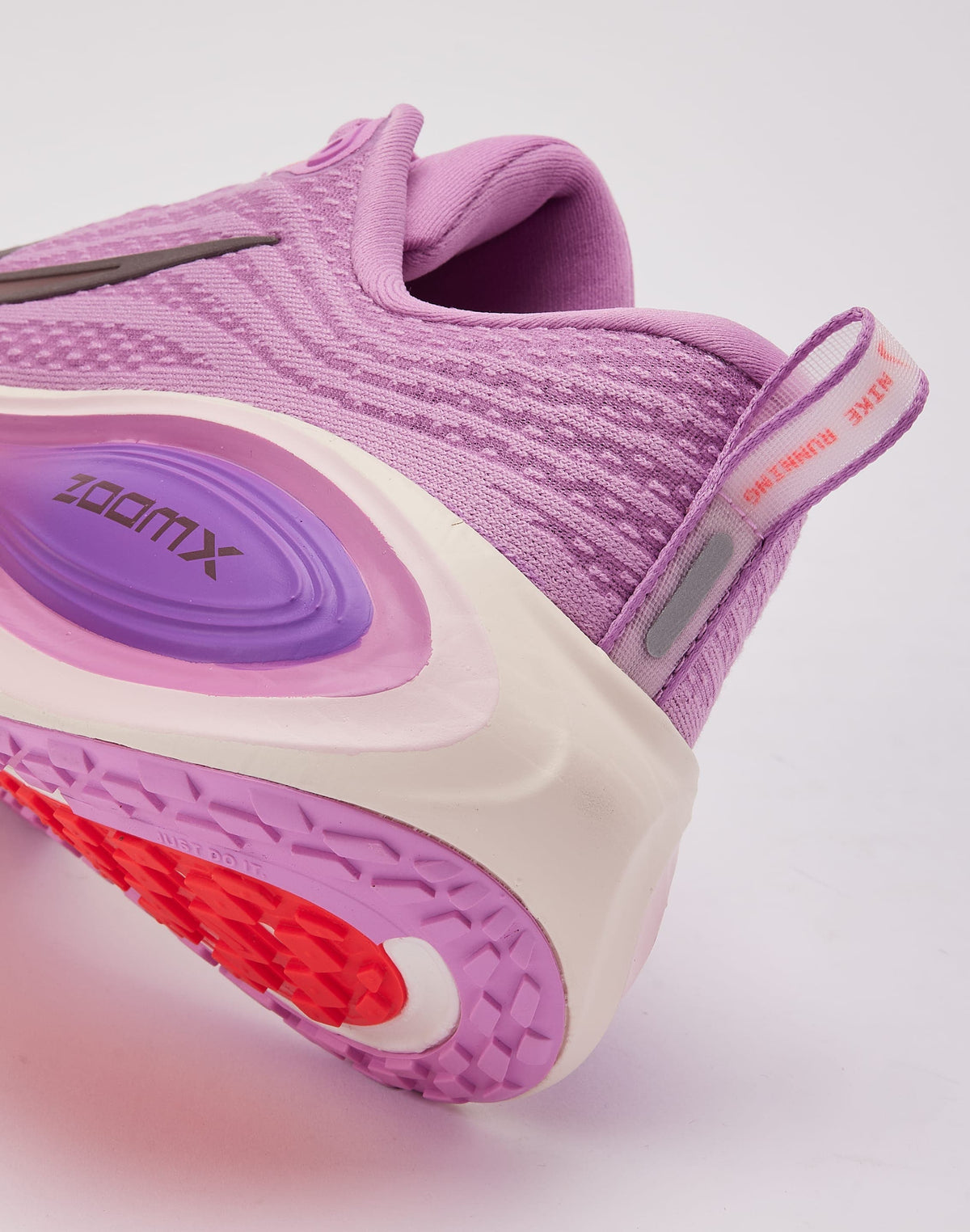 Nike Vomero Plus