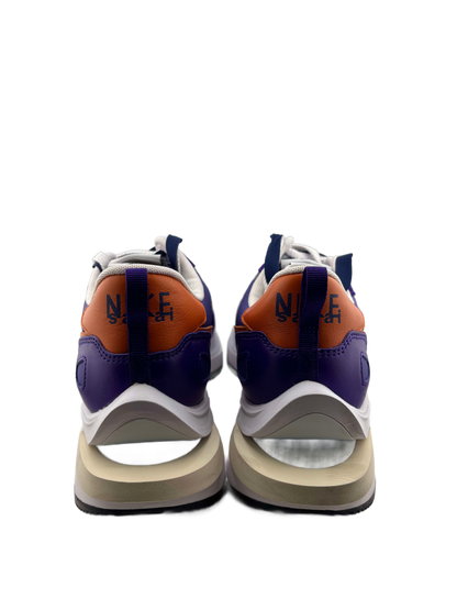 Nike Vaporwaffle sacai Dark Iris